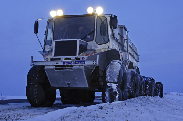 Морская Ледовая Автомобильная Экспедиция - 2012 на вездеходах-амфибиях